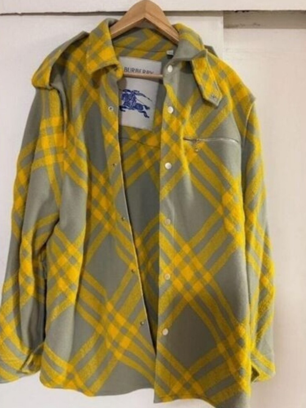 Burberry Check Plaid Pattern Wool Blend Jacket, Size 8 - Picture 11 of 16